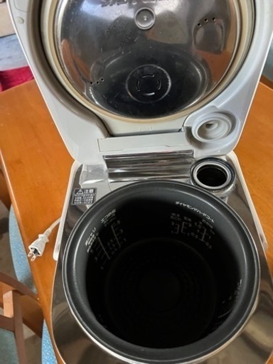 炊飯器