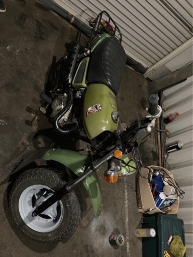 R&Pエンジンかかりましたがレストアベースで