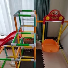 アンパンマン　ジム　ブランコ　滑り台の画像