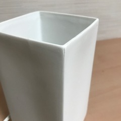 ニトリ 陶器製ランプの画像