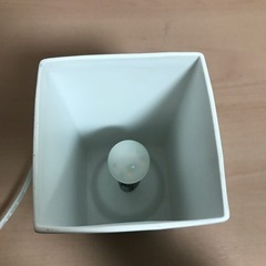 ニトリ 陶器製ランプの画像