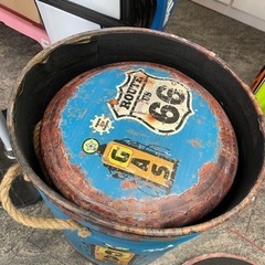 アメリカンレトロブリキ缶風スツール椅子　小物入れの画像