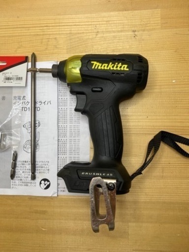 中古 マキタ　TD157D 18V インパクトドライバ