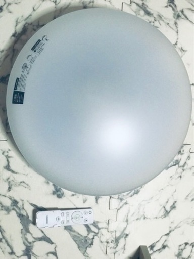 美品LEDシーリングライト　リモコン付き6〜8畳用決まりました！