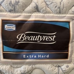 【値下しました】シモンズ　ダブルベッドマットレス➕IKEAフレームの画像