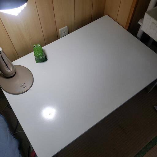 テーブル\u0026収納台\u0026収納バスケット(全白)