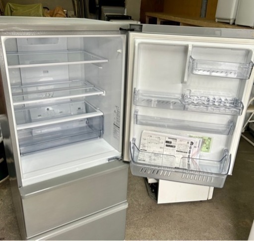 札幌市内配送無料 美品 20年製 AQUA アクア 272L 3ドア冷蔵庫 AQR-27J 右開き