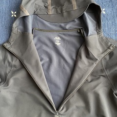 オークリー　ハーフジップジャケット（サイズM、古着）の画像