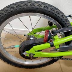 【取り引き中】ルイガノJ16 自転車　子供用　補助輪・ヘルメット付きの画像