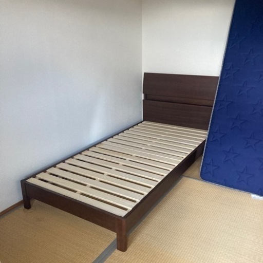 シングルベッド
