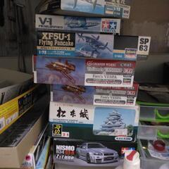プラモデル（作りかけ）及び周辺機材等