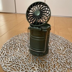 【新品】キャンプ用品　ステンレスマグandファン付きランタンの画像