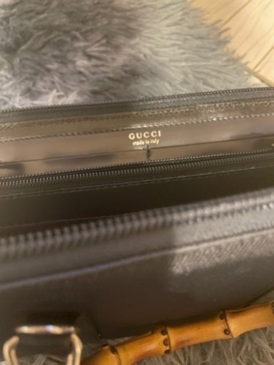 GUCCI財布二つ