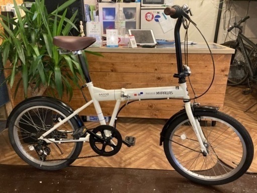 【後輪タイヤ・後輪チューブ新品！】6段変速　20インチ折りたたみ自転車　ホワイト