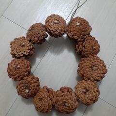 【新品】松ぼっくりのクリスマスリースの画像