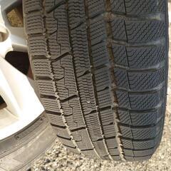ヴェルファイア　スタッドレスタイヤ4本の画像
