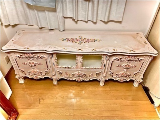 【ロココ調】キャビネット付きローボード