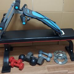 【5千円】マルチコンパクトジム、フラットベンチ 、10kgダンベ...