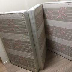 三つ折り式マット