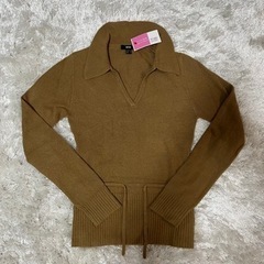 【200円均一商品】未使用タグなし　長袖　ニット　セーター　茶色...