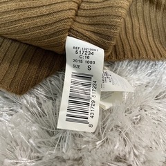 【200円均一商品】未使用タグなし　長袖　ニット　セーター　茶色　婦人服の画像