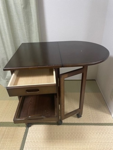 大塚家具　キッチンテーブル　天板折りたたみ　キッチンボード　ワゴン　キャスター付き