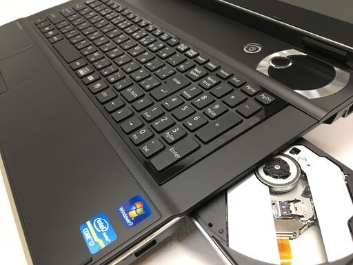 ★超美品★富士通 NH77/ED【3波TV◆安心保証◆最強 i7◇8GBメモリ◇新品SSD512GB + HDD1.0TB◆Win11