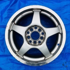 ブリヂストン製アルミホイール　15インチ