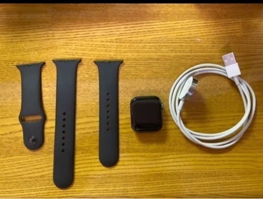 取引中【週末値下げ】Apple Watch シリーズ4 GPSタイプ