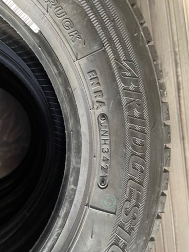 値下げします！！145/80R/12LTスタッドレスタイヤ新品未使用品