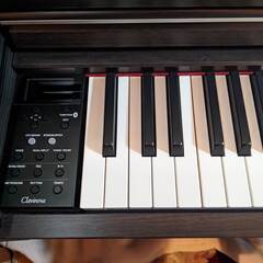 極美品 YAMAHA CLP-645DW Clavinova 電子ピアノ クラビノーバ 楽器 ヤマハ 2017年製　の画像