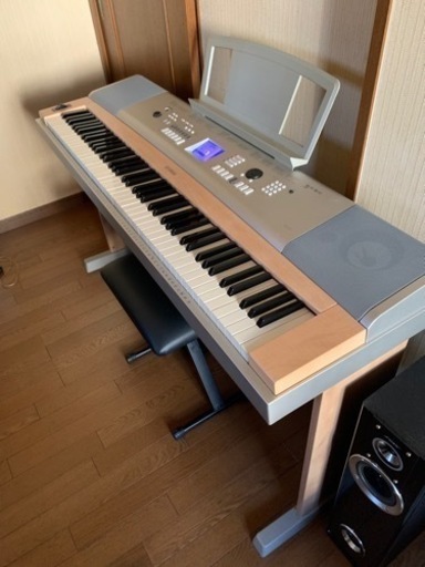 美品★プロフェッショナルクオリティ 電子ピアノ