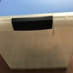 無料 大型クリアケース キャスター付き クリアファイル ブック1点 バインダー1点の画像