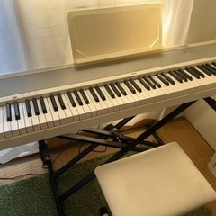 KORG 電子ピアノ　難ありなので無料で　引き取り限定