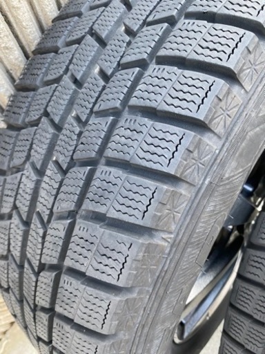 美品　スタッドレスタイヤ　ナット&ホイール付き　195/65R15 グッドイヤー アイスナビ6 
