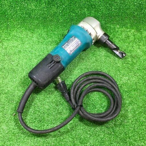 マキタ JN1601 コード式ニブラ【市川行徳店】【店頭取引限定】【中古】管理番号：ITIT796Z8B0Q マキタ JN1601 コード式ニブラ【市川行徳店】【店頭取引限定】【】管理