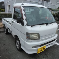 ダイハツ　ハイゼットトラック　令和６年７月まで車検が付いています。