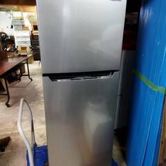 ?超高年式美品?2020年Hisense製大きめ冷蔵庫?
