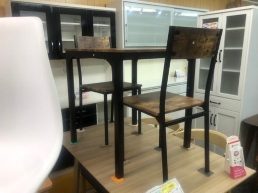【リサイクルサービス八光　田上店　配達・設置OK】ダークブラウン　2人掛けダイニングセット　木目調