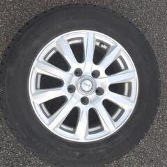 スタッドレスタイヤ４本セット　ホイール付き　195/65R15