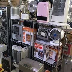 特価セール！！！　暖房器具　石油ファンヒーター　３，９８０円（税...