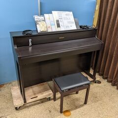 美品　ローランド Roland HP605-GP 電子ピアノ 椅子付 2017年 ローランド HP605-GP ブラックウッド調 中古 2017年製 Roland HP