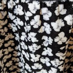 花柄チュニック　黒の画像