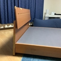 ベッド　ダブルベッドの画像