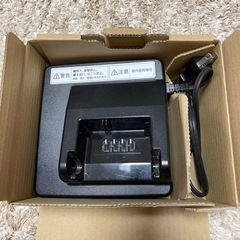 パナソニック電動自転車　バッテリー充電器【NKJ075Z】の画像