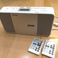 【お取引中】東芝　CDラジオ TY-C300
