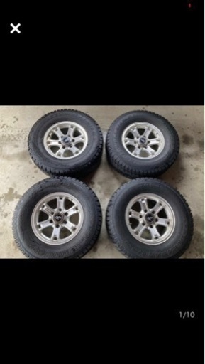 スタッドレスタイヤ