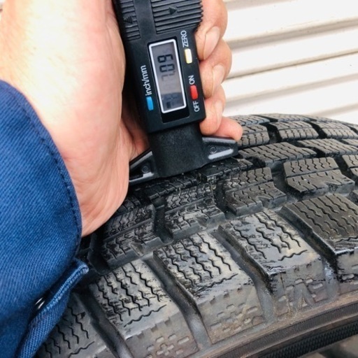 冬タイヤ 165/65R14 軽自動車用アルミ付き2018年製造スタッドレス4本組 人気・おすすめ｜簡単・多用途アイテムでも使える 在庫限り価格 時間指定可能 ご注文後すぐ発送