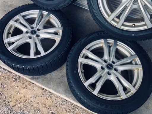 冬タイヤ 225/50R17 プリウス用アルミ付きスタッドレス4本組