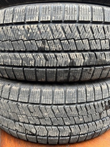 225/60R17 2020年製　VRX2 バリ溝❣️アルファード　ヴェルファイア等に